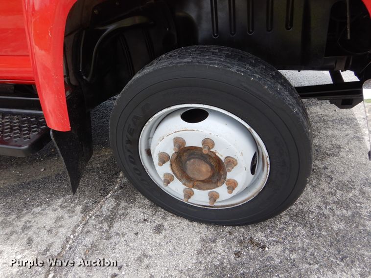 image for item IT9247 2006 Chevrolet C5500  flatbed truck