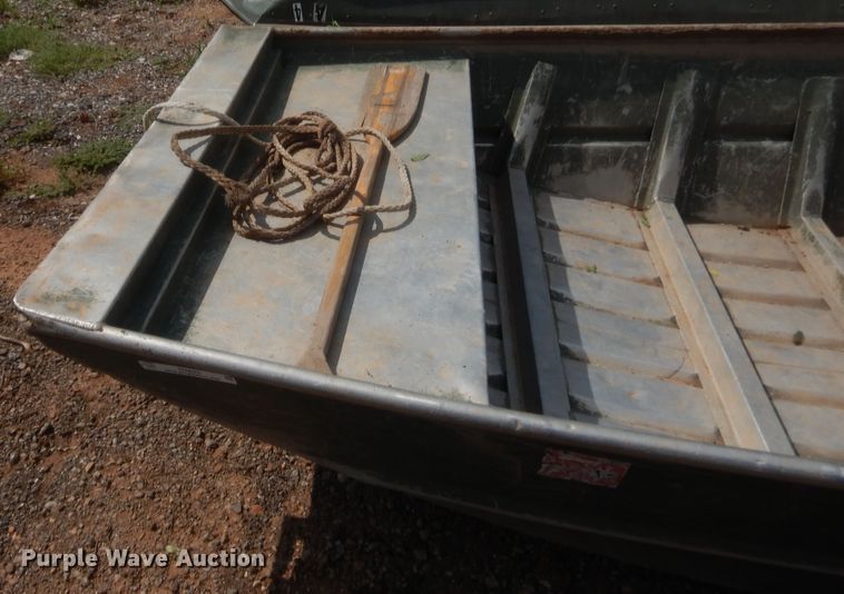 image for item IT9643 1998 Alumaweld  boat