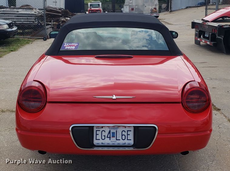 image for item IU9470 2002 Ford Thunderbird  convertible
