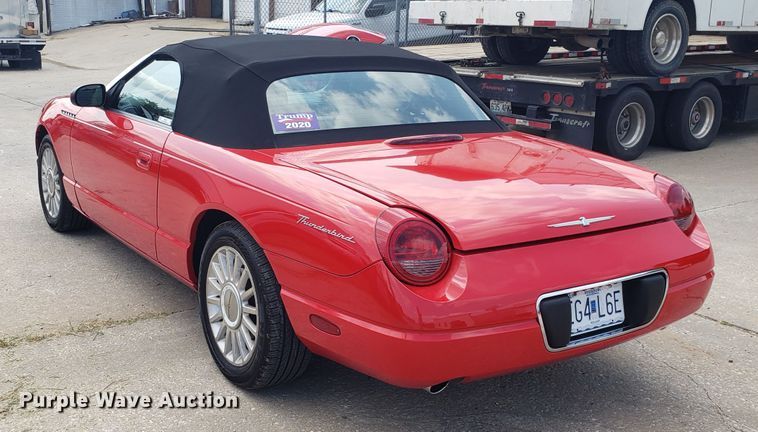 image for item IU9470 2002 Ford Thunderbird  convertible