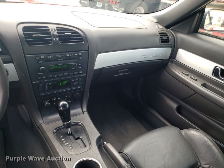 image for item IU9470 2002 Ford Thunderbird  convertible