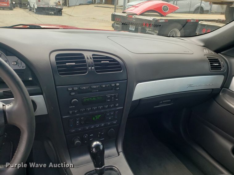 image for item IU9470 2002 Ford Thunderbird  convertible