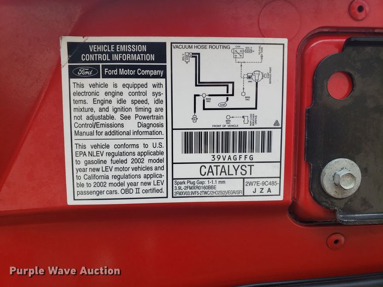 image for item IU9470 2002 Ford Thunderbird  convertible