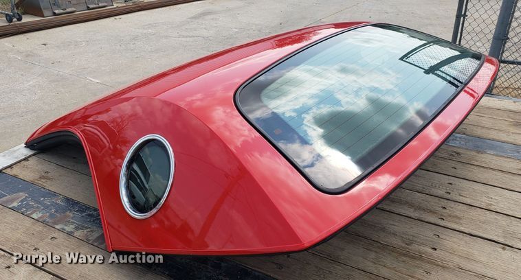 image for item IU9470 2002 Ford Thunderbird  convertible