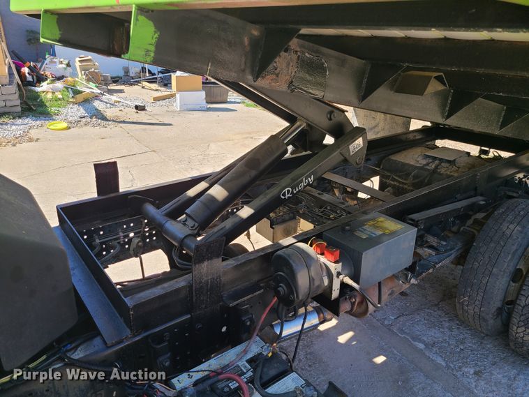 image for item IU9491 2005 Isuzu NPR  dump truck