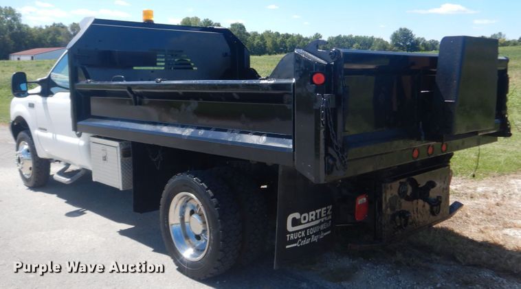 image for item JG9150 2002 Ford F550 Super Duty XL  dump truck