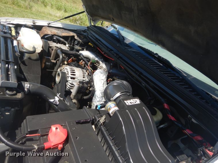 image for item JG9150 2002 Ford F550 Super Duty XL  dump truck