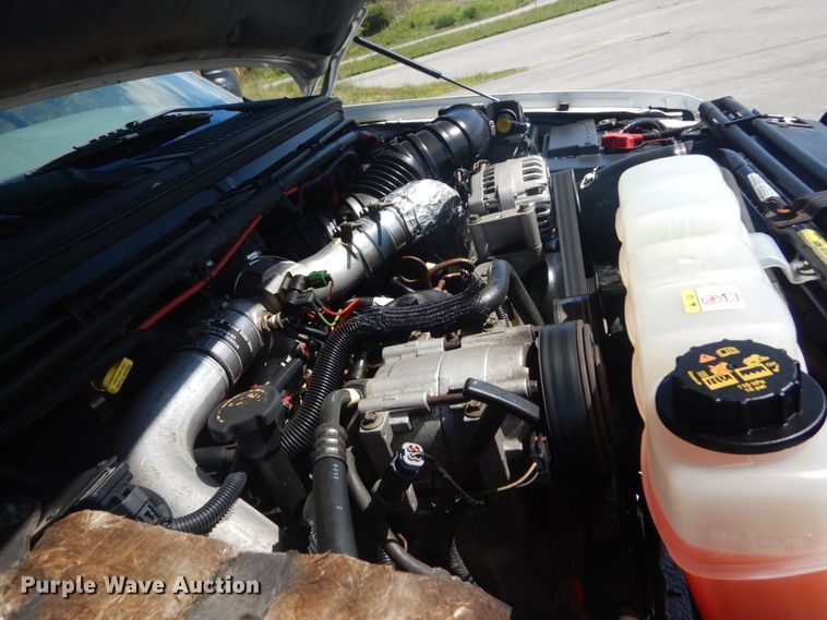 image for item JG9150 2002 Ford F550 Super Duty XL  dump truck