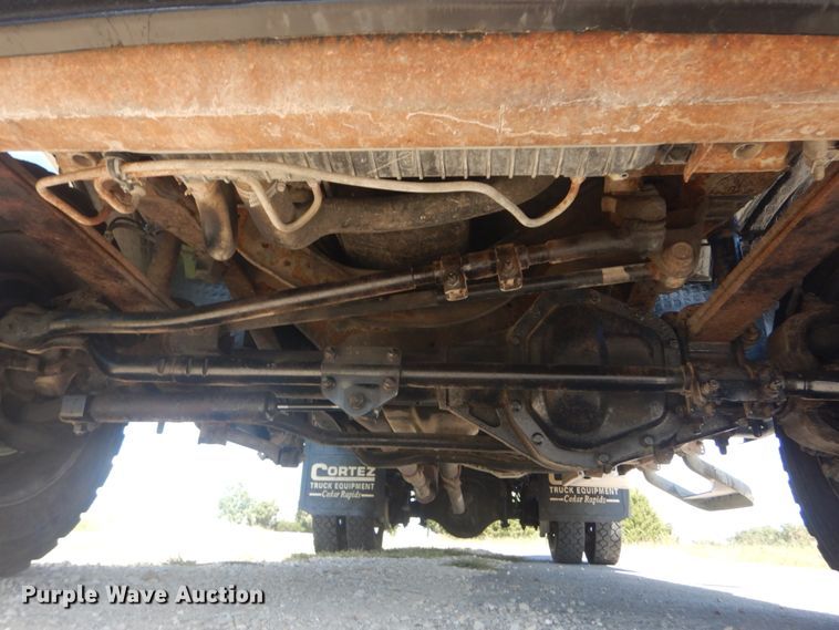 image for item JG9150 2002 Ford F550 Super Duty XL  dump truck