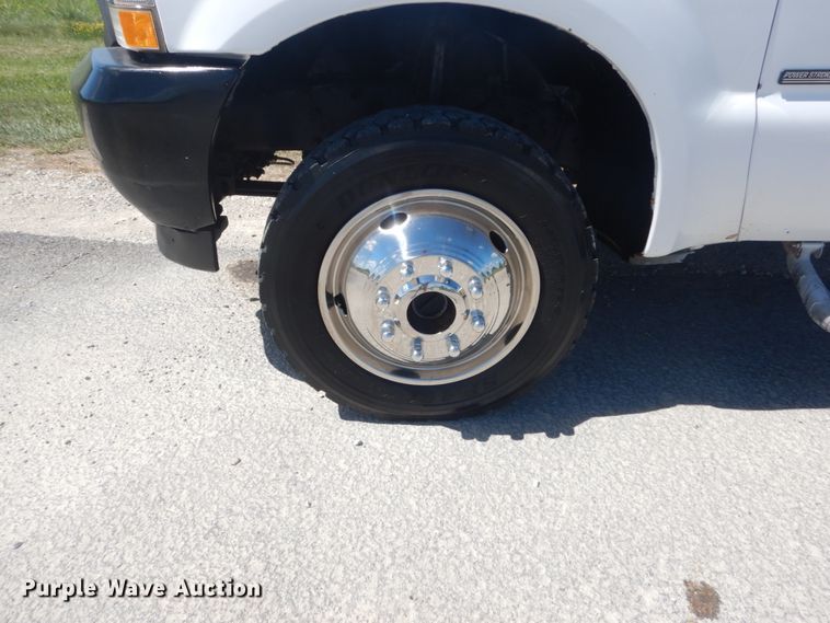 image for item JG9150 2002 Ford F550 Super Duty XL  dump truck