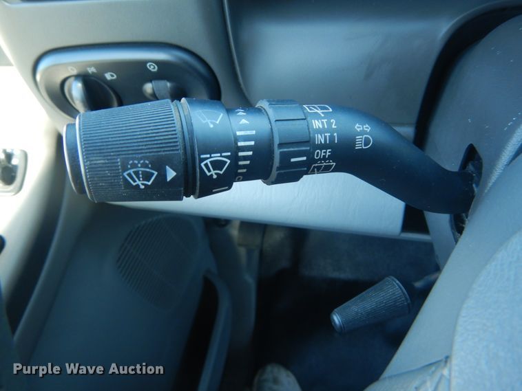 image for item JG9166 2004 Ford Excursion  SUV