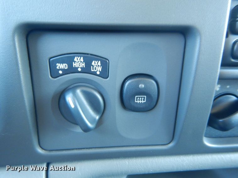 image for item JG9166 2004 Ford Excursion  SUV