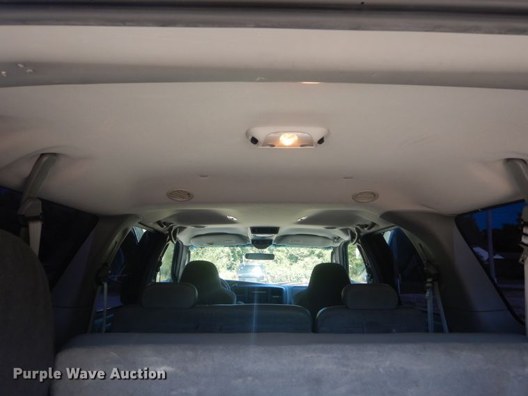 image for item JG9166 2004 Ford Excursion  SUV