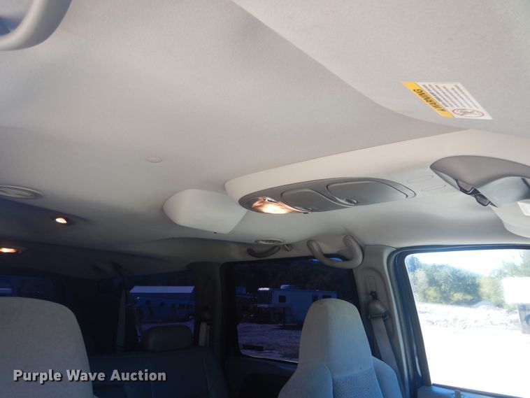 image for item JG9166 2004 Ford Excursion  SUV