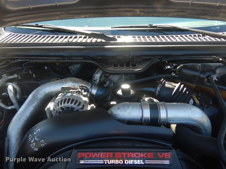 image for item JG9166 2004 Ford Excursion  SUV