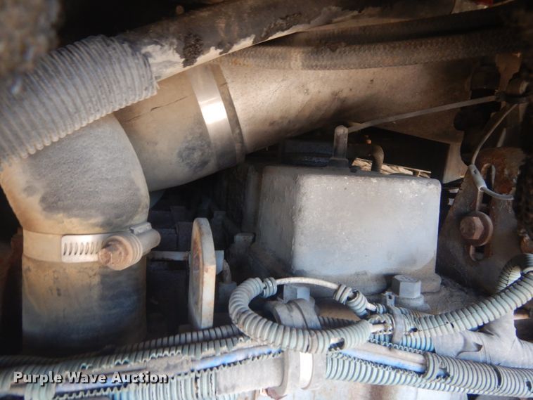 image for item JG9167 1996 Fleetwood American Tradition  RV