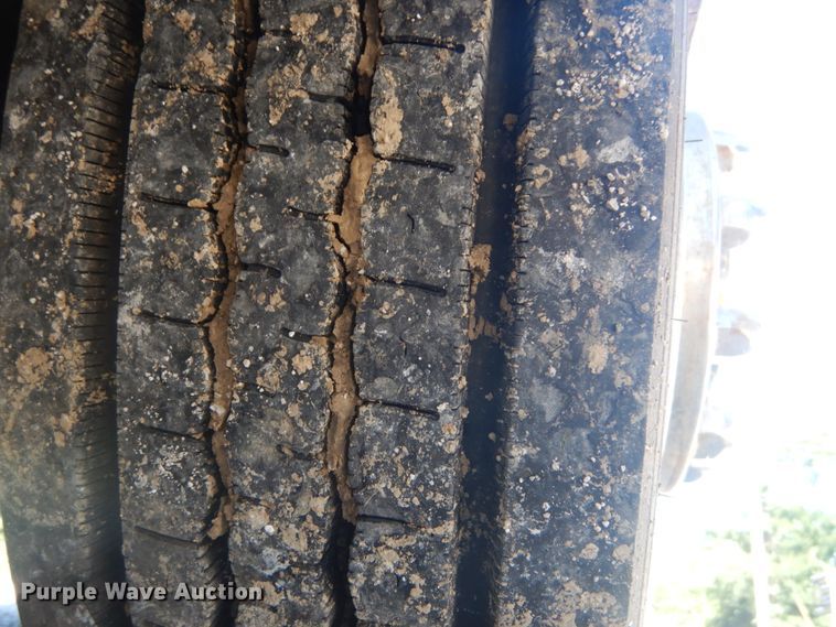 image for item JG9167 1996 Fleetwood American Tradition  RV