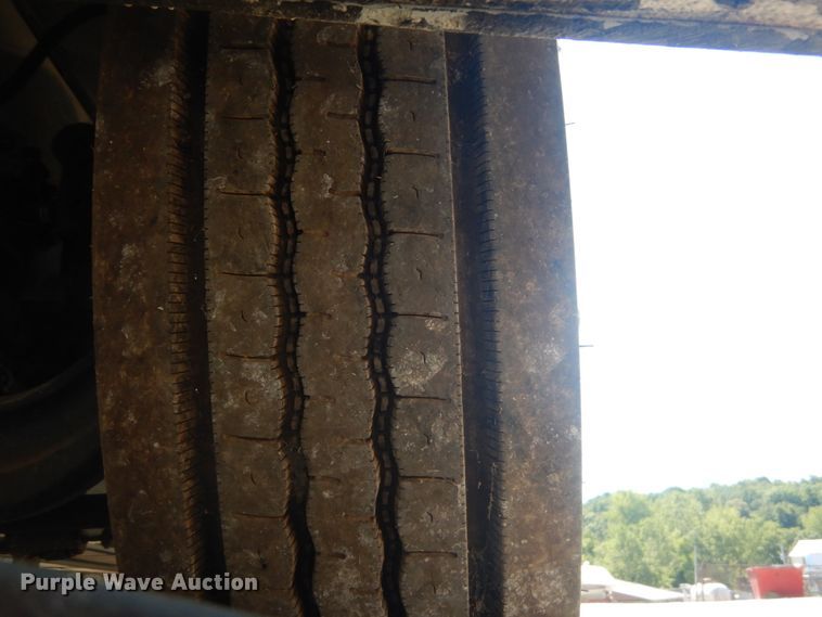 image for item JG9167 1996 Fleetwood American Tradition  RV