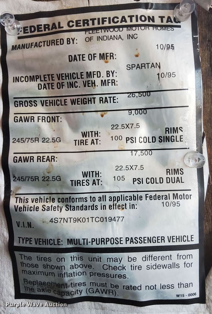 image for item JG9167 1996 Fleetwood American Tradition  RV