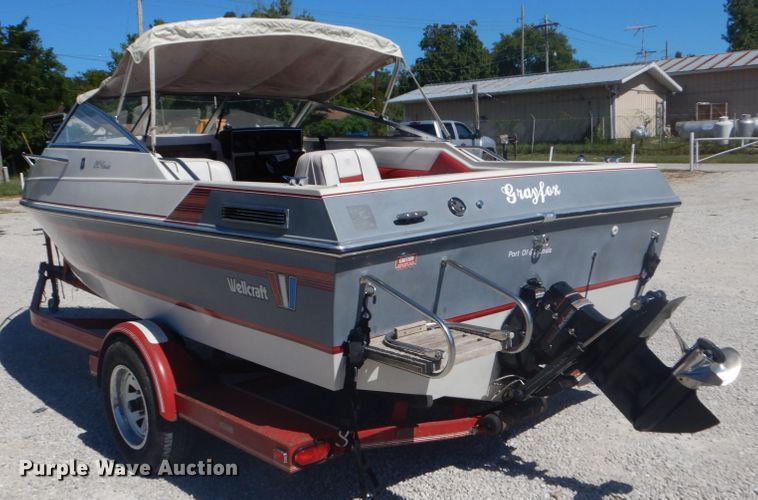 image for item JG9168 1988 Wellcraft 192 Classic  boat