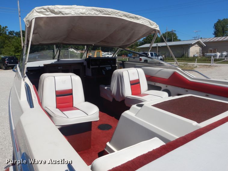 image for item JG9168 1988 Wellcraft 192 Classic  boat