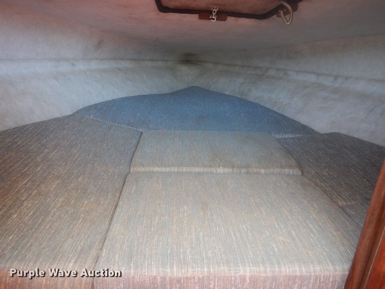 image for item JG9168 1988 Wellcraft 192 Classic  boat