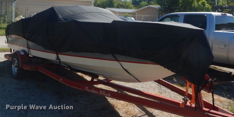 image for item JG9168 1988 Wellcraft 192 Classic  boat