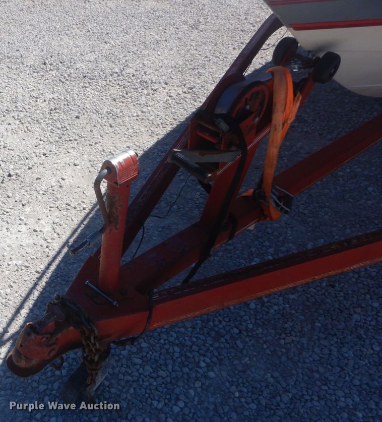 image for item JG9168 1988 Wellcraft 192 Classic  boat