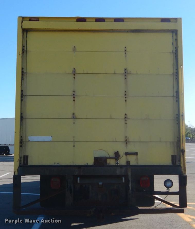 image for item JG9169 1987 GMC 7000  box truck