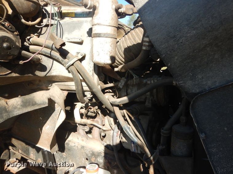 image for item JG9169 1987 GMC 7000  box truck