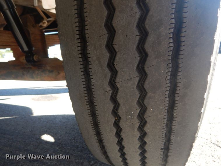 image for item JG9169 1987 GMC 7000  box truck