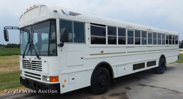 image for item JI9510 2010 IC  school bus