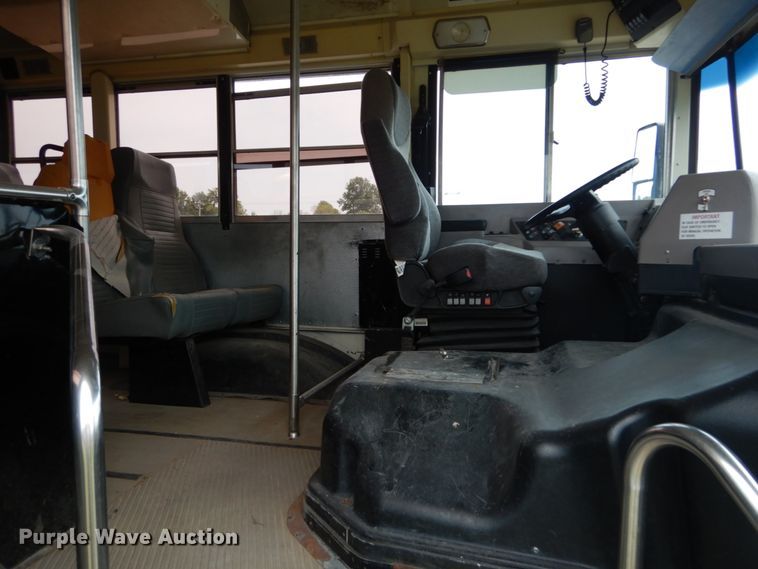 image for item JI9510 2010 IC  school bus