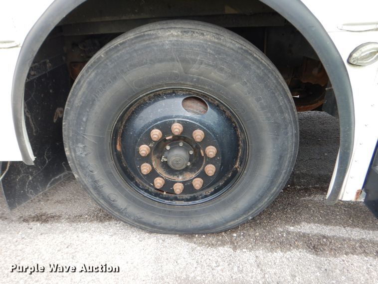 image for item JI9510 2010 IC  school bus