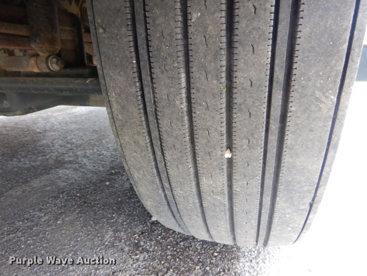 image for item JI9510 2010 IC  school bus