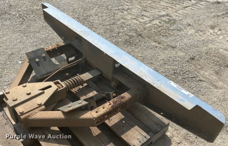 image for item JQ9644 6'W bumper