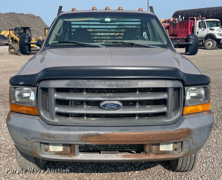 image for item JQ9659 1999 Ford F550 Super Duty  flatbed truck