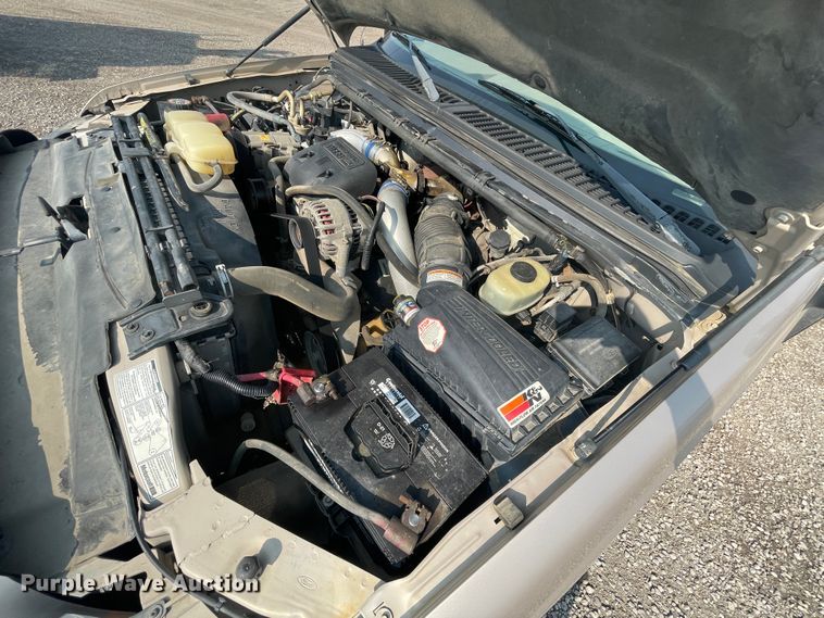 image for item JQ9659 1999 Ford F550 Super Duty  flatbed truck