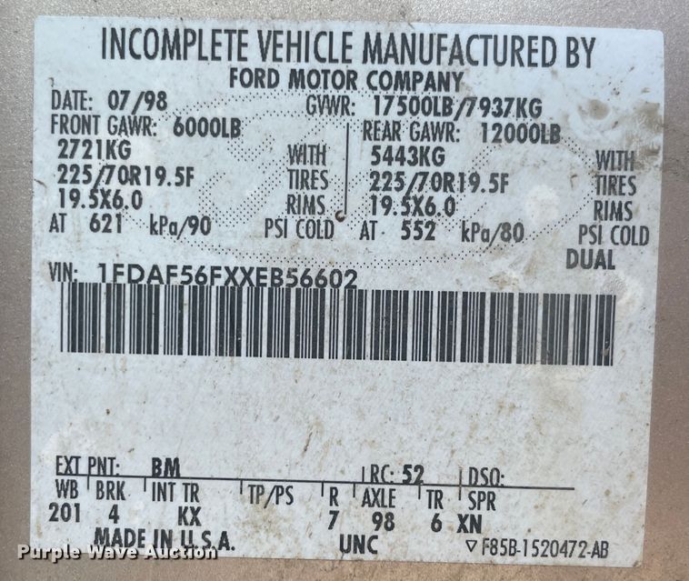 image for item JQ9659 1999 Ford F550 Super Duty  flatbed truck