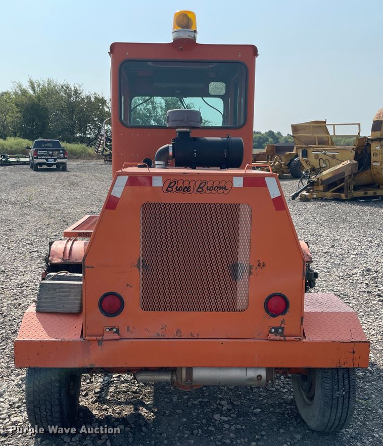 image for item JQ9662 Broce Broom RJT350  broom