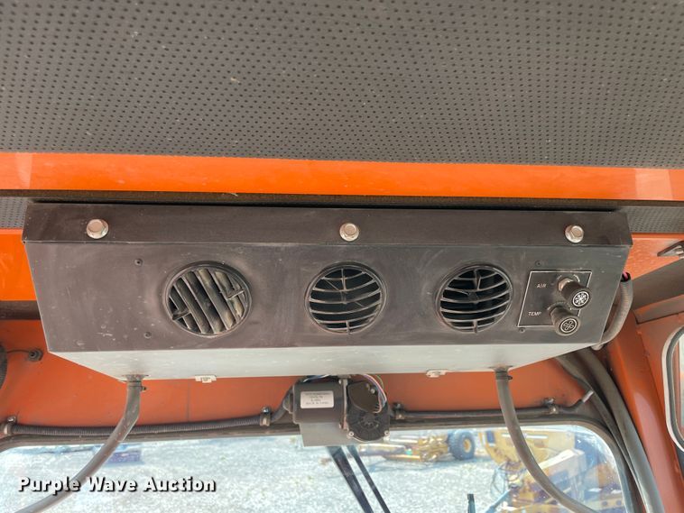 image for item JQ9662 Broce Broom RJT350  broom