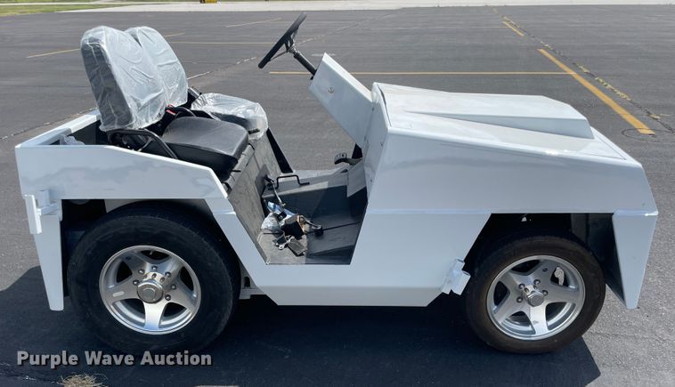 image for item JQ9692 Clark GT50  tug