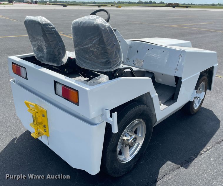 image for item JQ9692 Clark GT50  tug