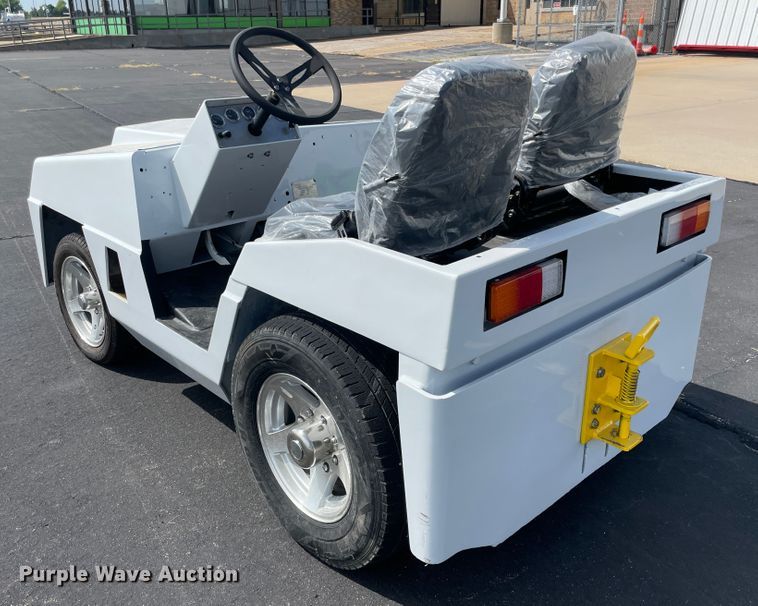 image for item JQ9692 Clark GT50  tug