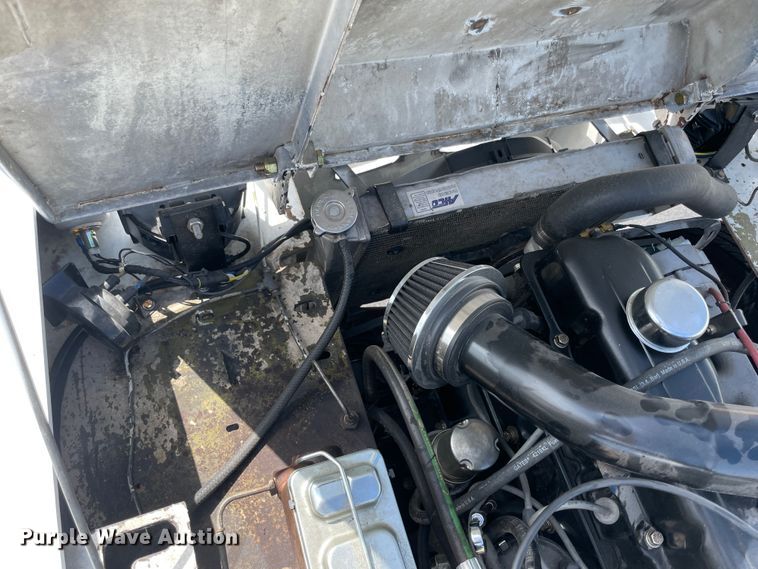 image for item JQ9692 Clark GT50  tug