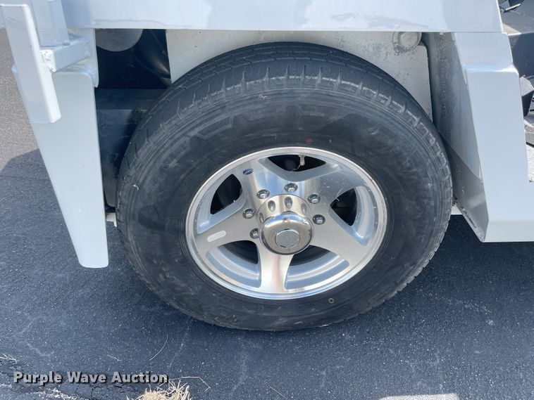 image for item JQ9692 Clark GT50  tug