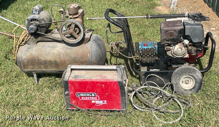 image for item JQ9704 Tools