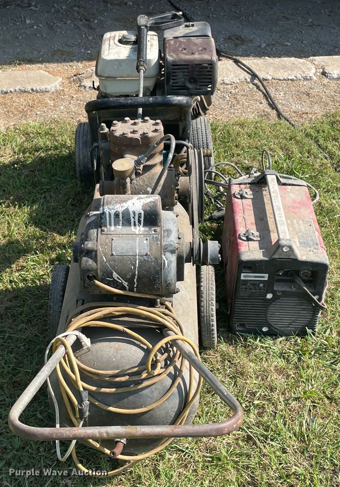 image for item JQ9704 Tools