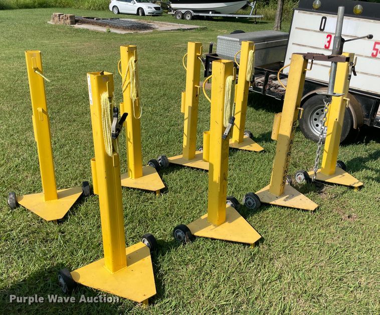 image for item JQ9706 (8) barricade posts