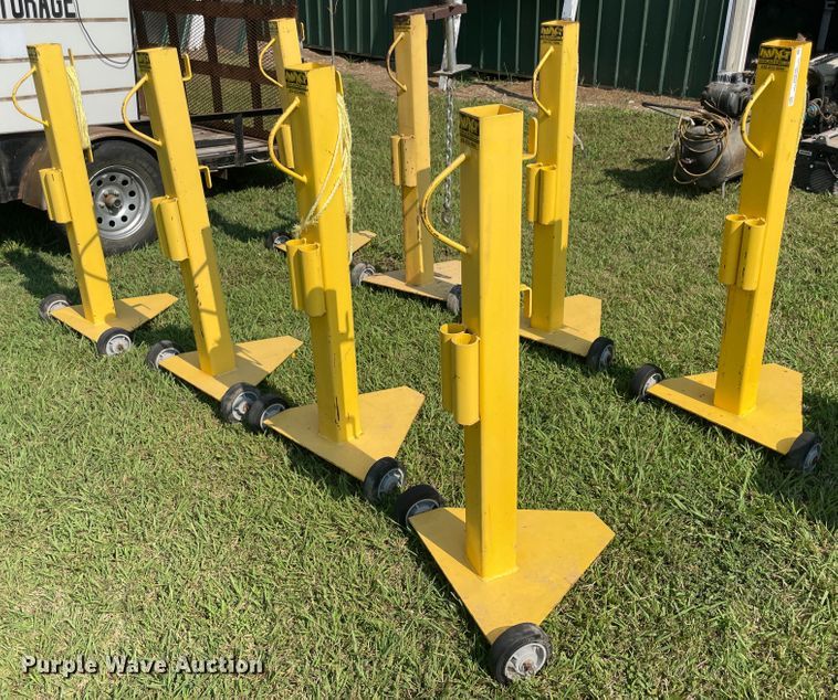 image for item JQ9706 (8) barricade posts